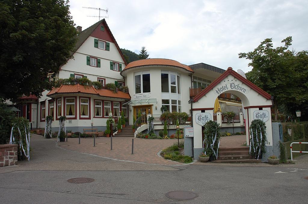 Hotel Ochsen Hoefen an der Enz Exterior photo